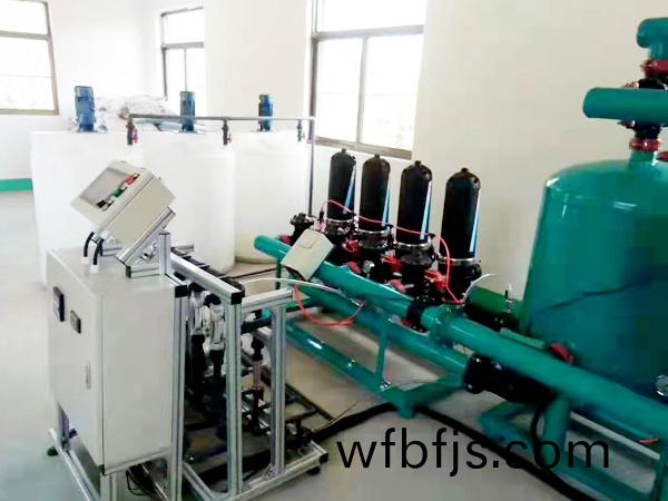 灌(guan)溉(gai)自(zi)動(dong)化設(shè)(she)備